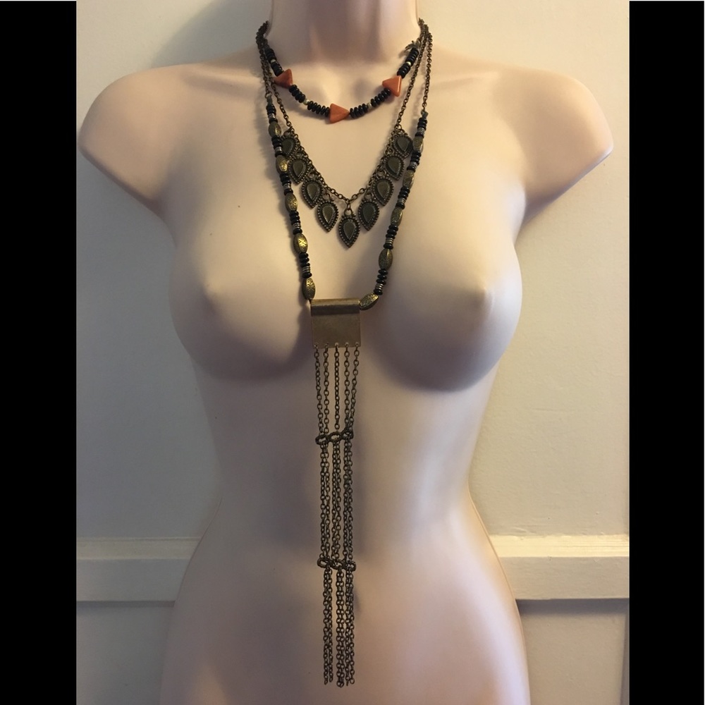 Free People 3 tier necklace